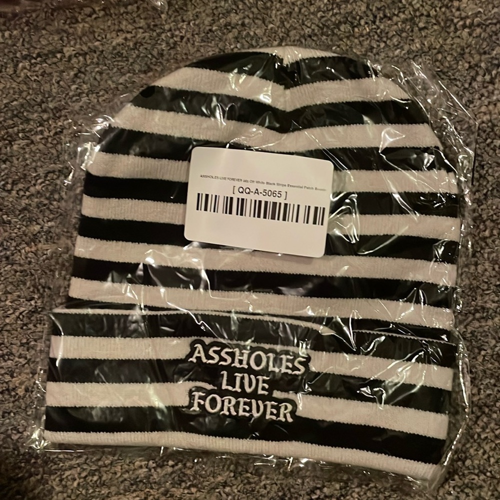 Brand new in bag ALF toque!